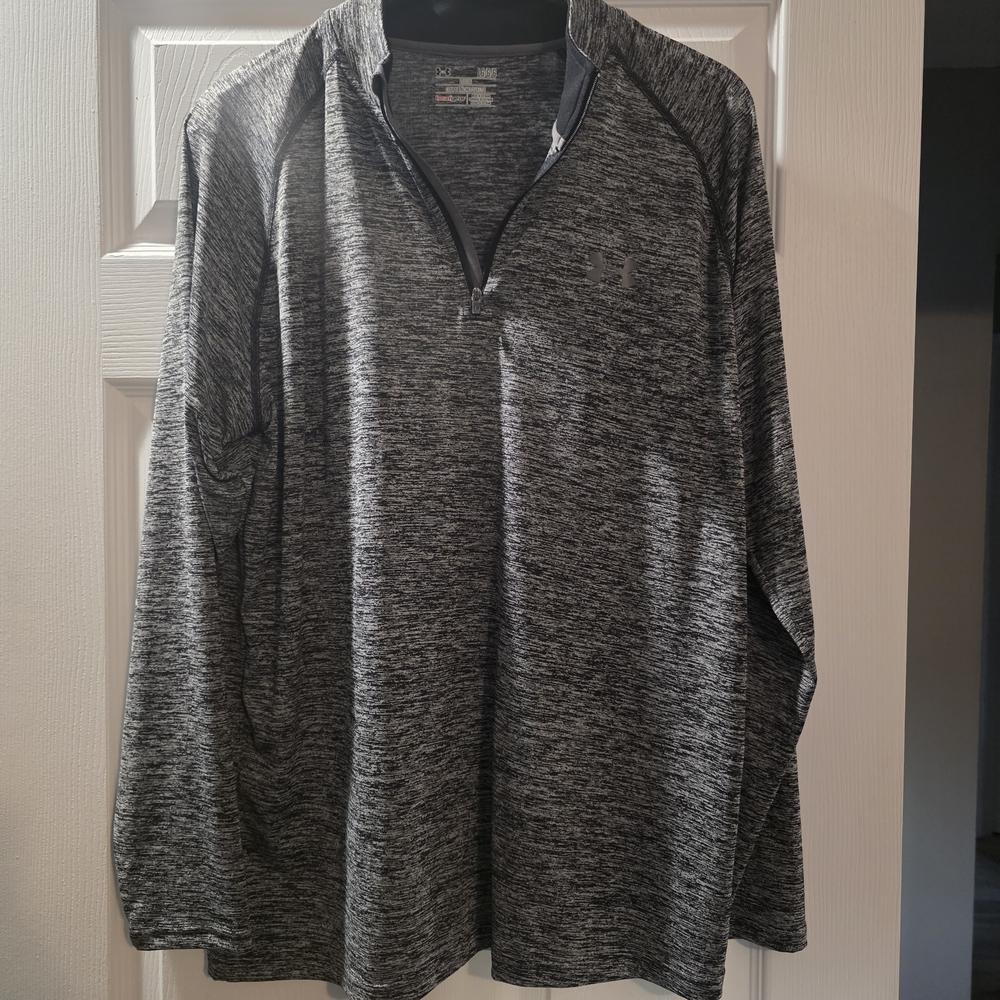 Under Armor Men's Gray Zip-Up Sweater